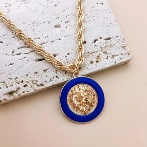 Designer Luxury Lion Head Pendant Necklace - NEW
